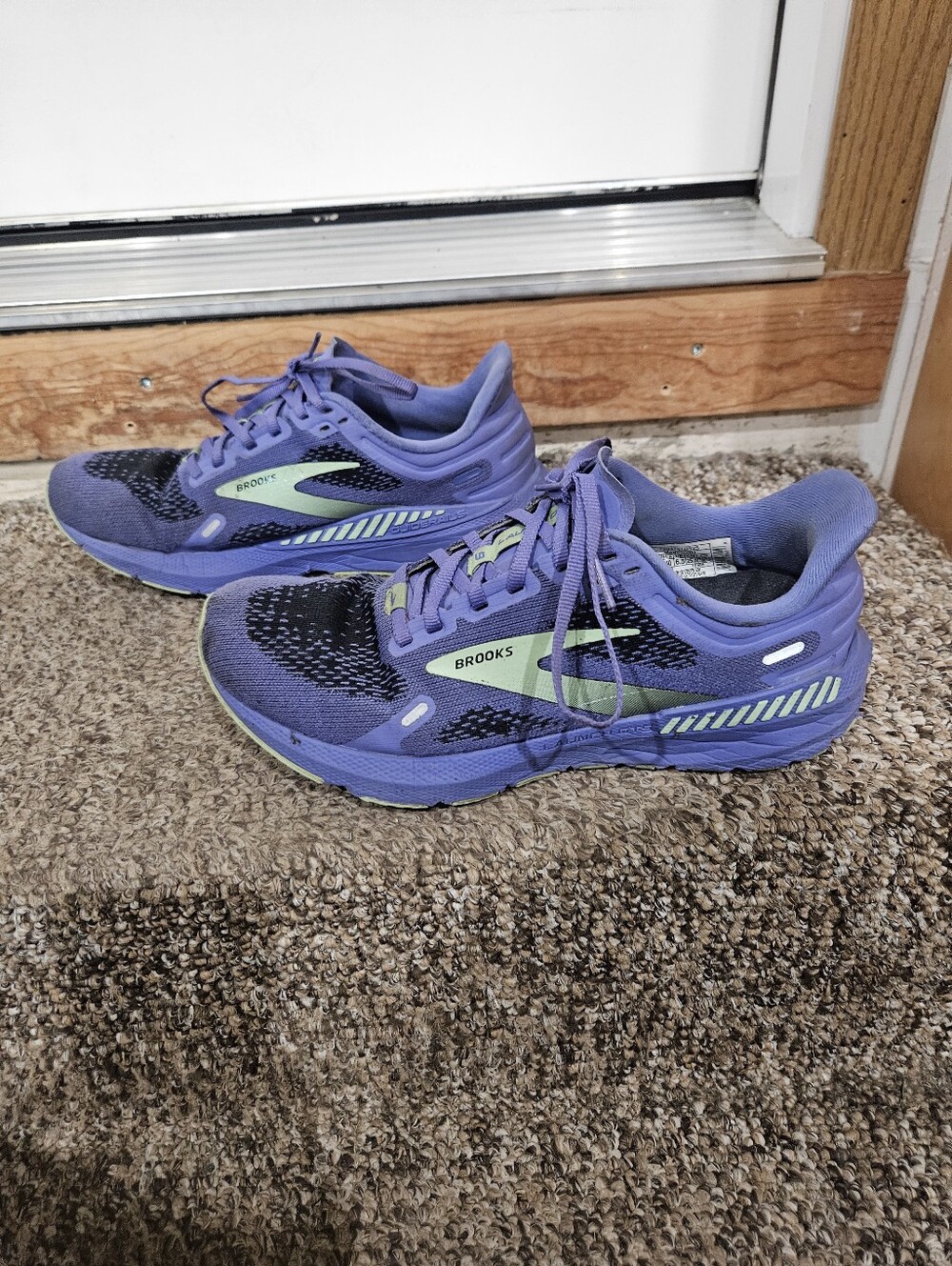 Brooks Women's Purple Running Shoes with Mint Accents 8.5